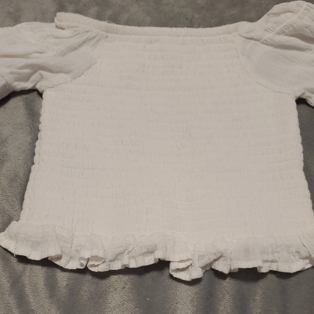 White Ruffled Kids Blouse - Picture 4 of 7
